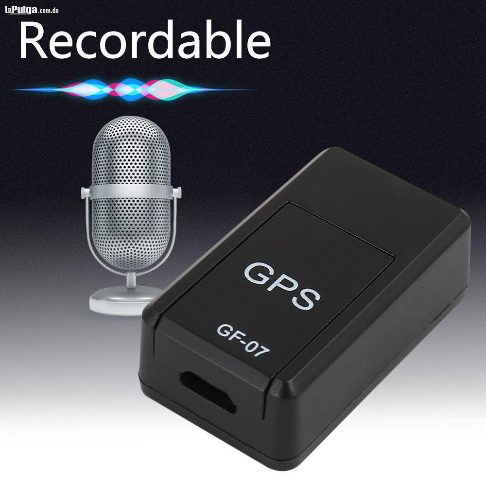 Rastreador de  GPS  carros y para niños con Micrófono incorporado